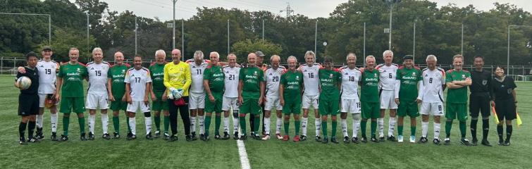 Micky with his team mates and German opposition (right 16th)